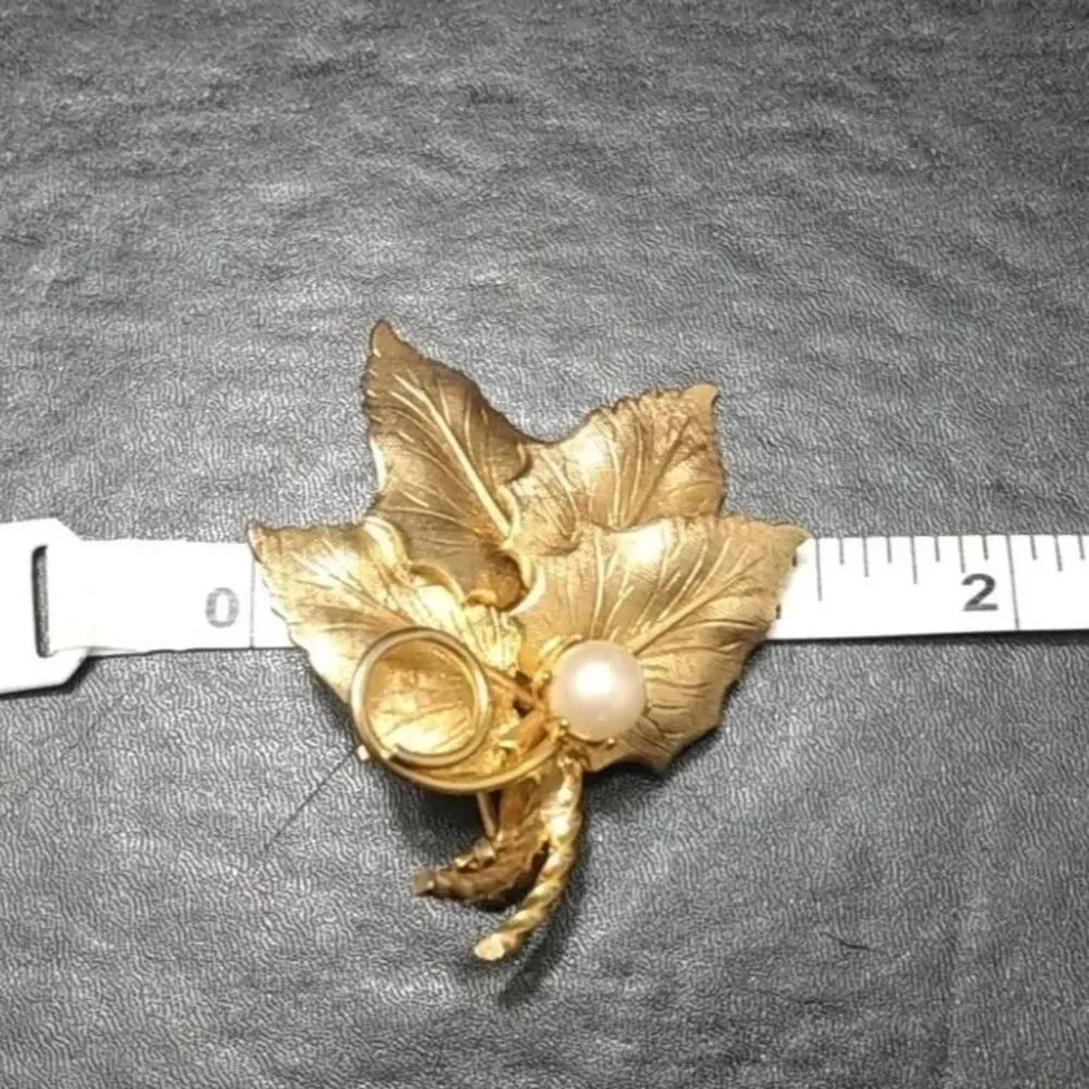 Unbranded pretty gold